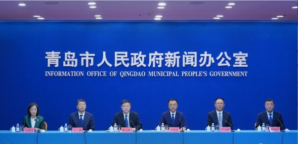 匹配城市戰(zhàn)略 服務(wù)城市發(fā)展—集團(tuán)公司黨委書記、董事長王元斌出席青島市“市屬企業(yè)履行社會(huì)責(zé)任、推動(dòng)高質(zhì)量發(fā)展”新聞發(fā)布會(huì)并答記者問.png